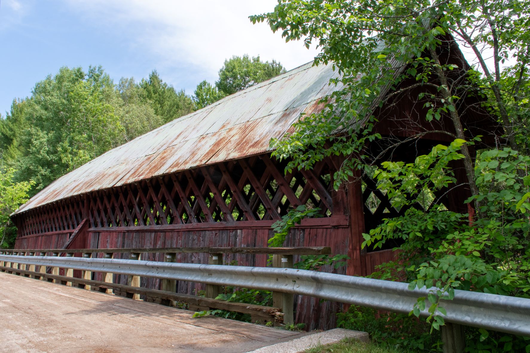 Masonville, quebec red covered bridge