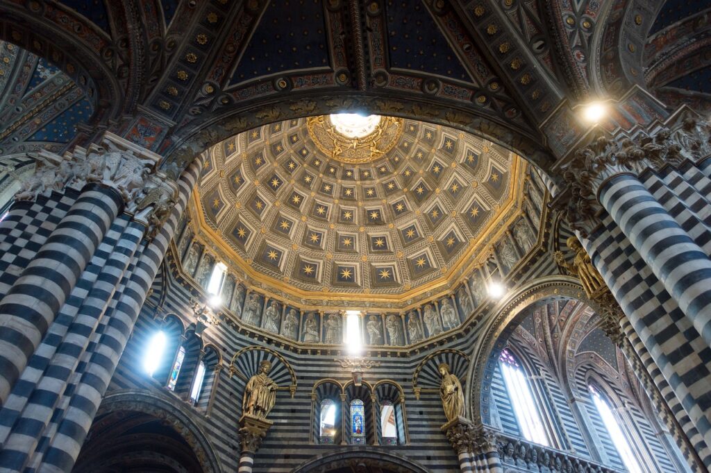 domed ceiling in siena attraction - the cathedral 