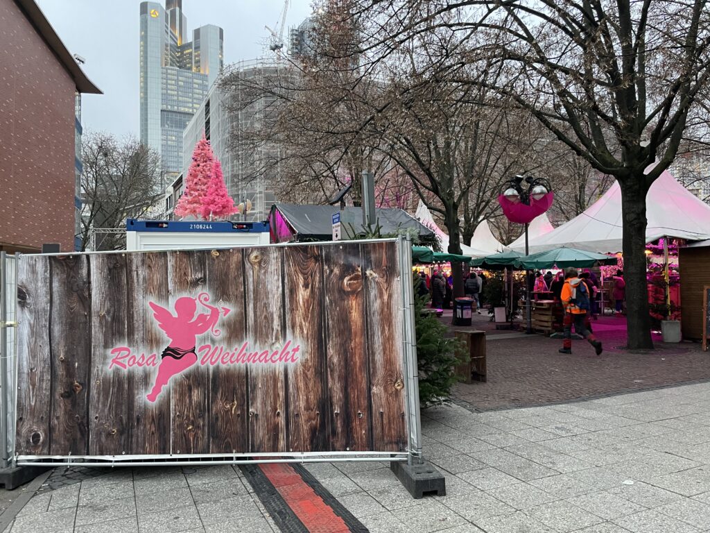 pink christmas tree at frankfurt weihnachtsmarkt 