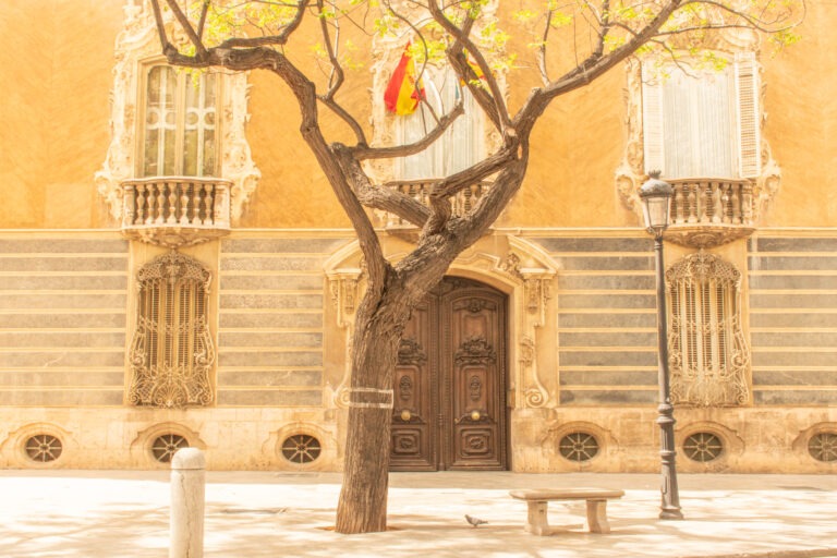Is Valencia Worth Visiting? 10 Reasons to Visit Valencia Spain