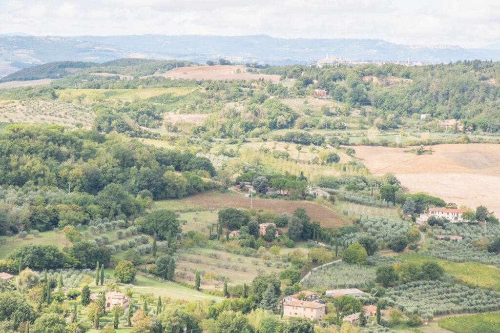 countryside with rolling hills and sky is definitely what to see in montepulciano