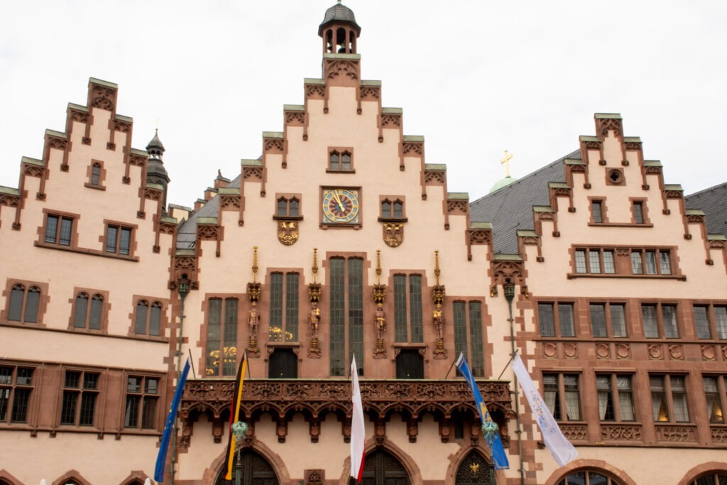 romerberg square in frankfurt showing medieval architecture
