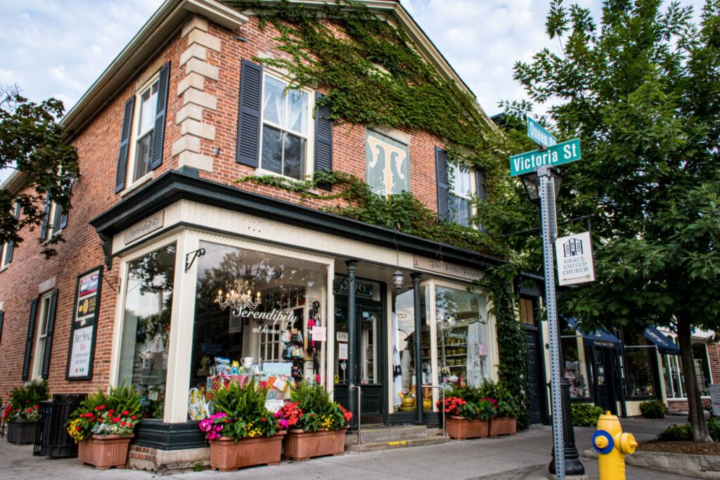 red brick store front places to visit in niagara on the lake 