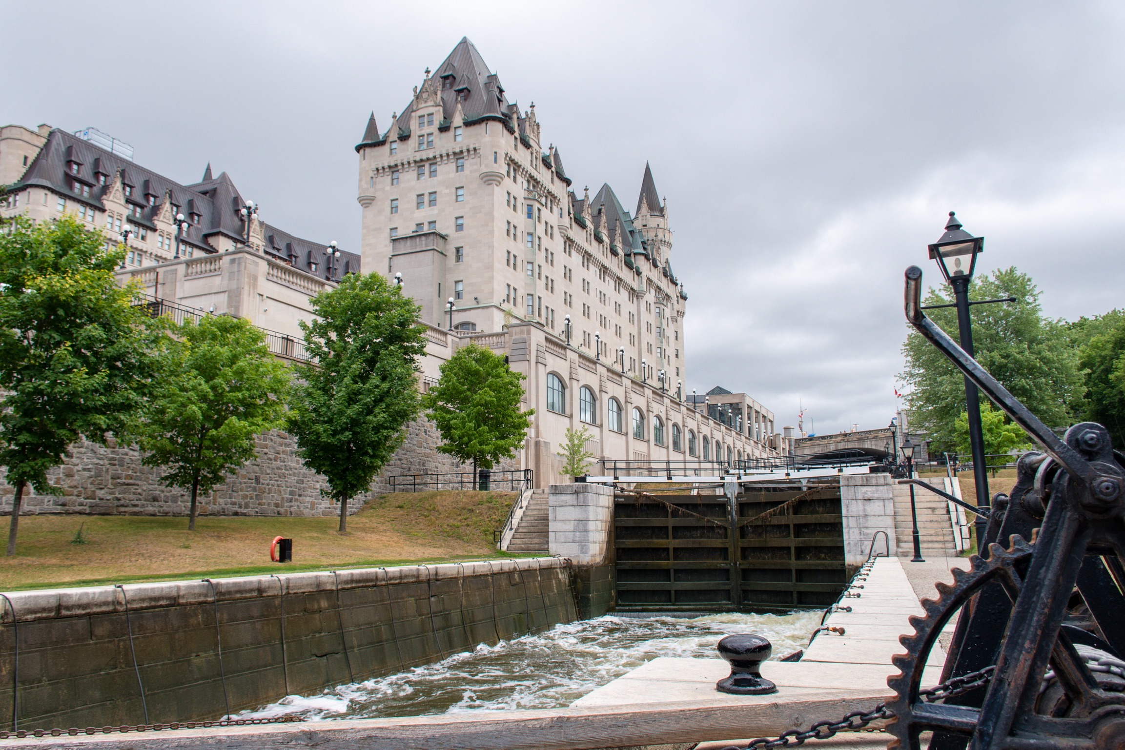 canal with chateau in ottawa ontario