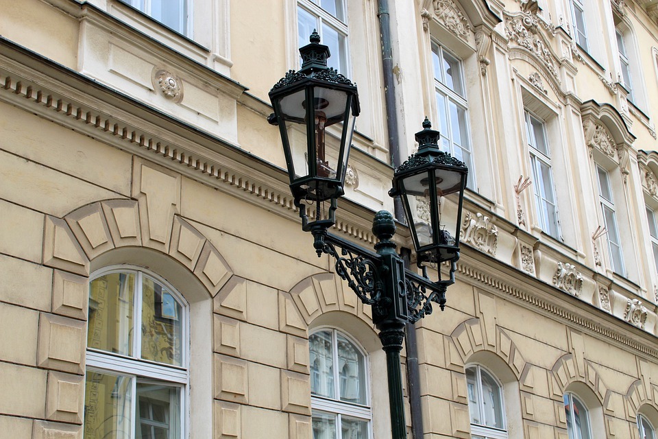 Building with lamp in Prague’s Historical Quarters: Jewish Quarter