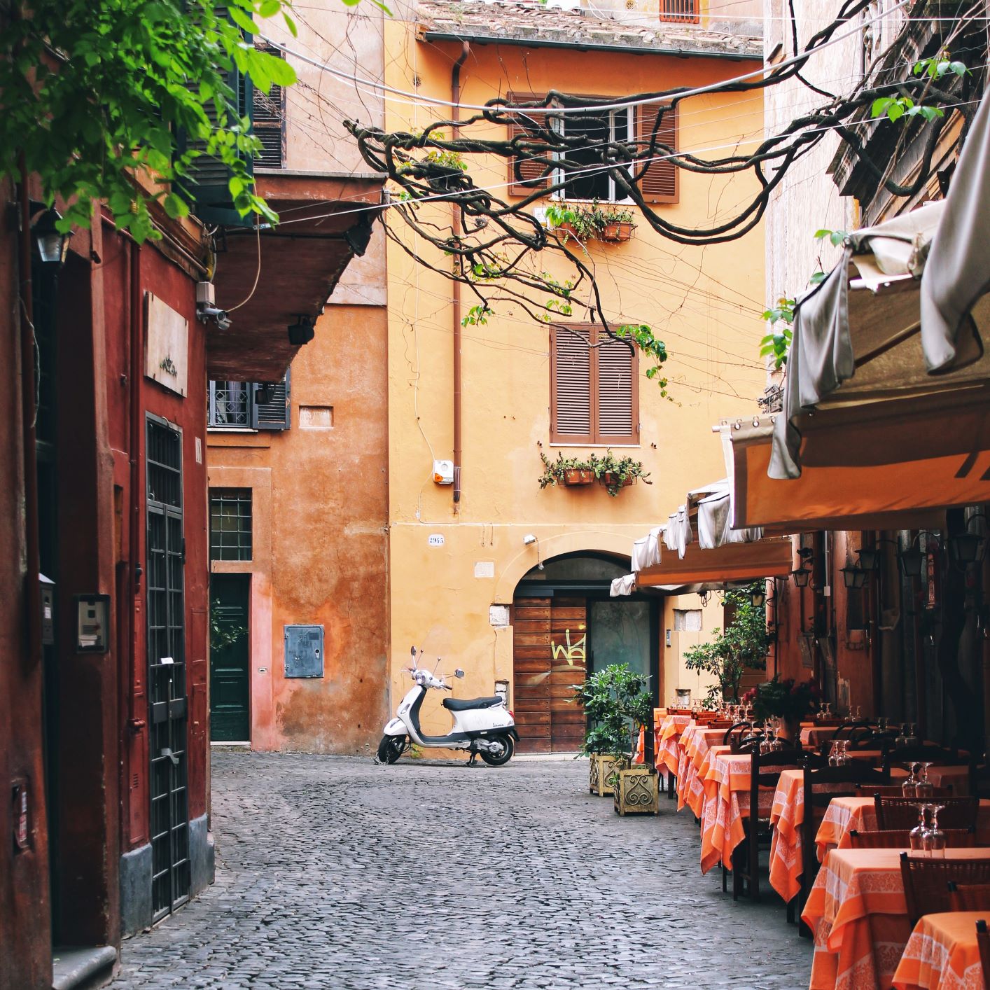 street in rome