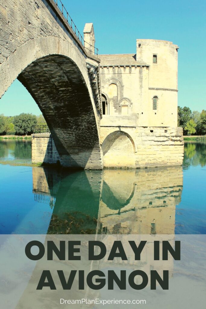 One day in Avignon 4
