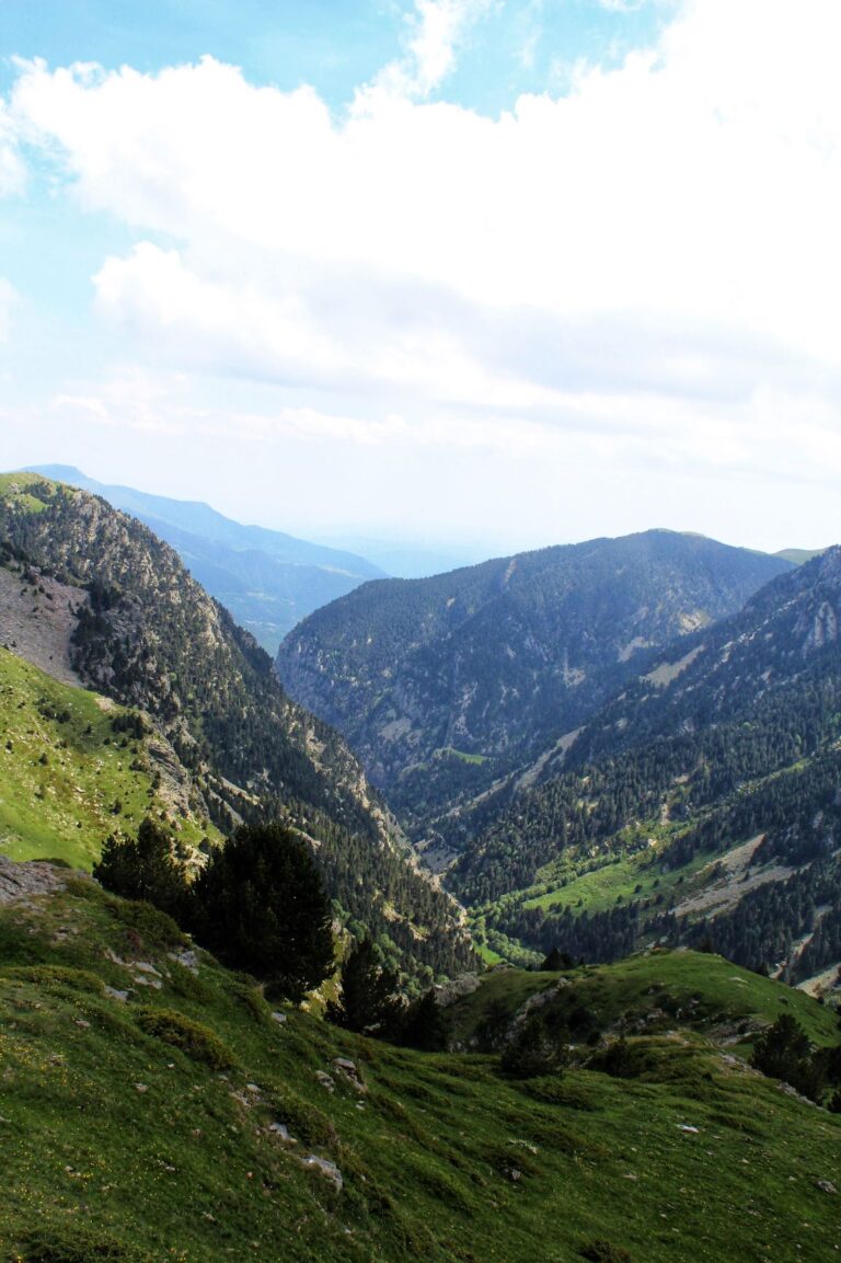 A day trip from Barcelona is great hiking in Vall de Nuria Spain | www.DreamPlanExperience.com