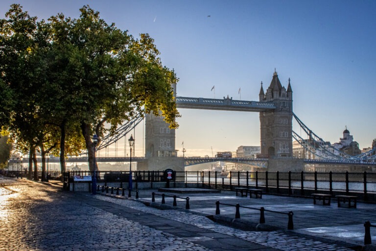 tower bridge in london at early sunrise